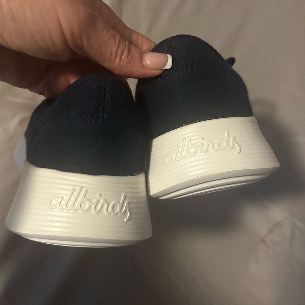 AllBirds Wool joggers Women’s size 10 Dark Navy - Picture 3 of 5